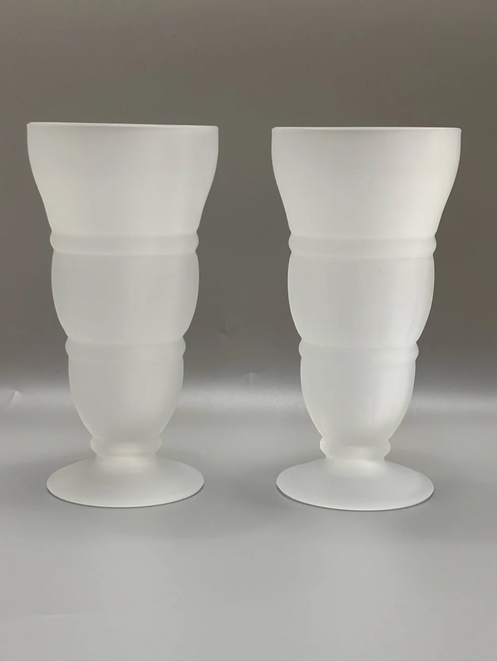 Indiana Glass Satin Pattern 306 Footed 13 ounce Soda Milk Shake Tumblers